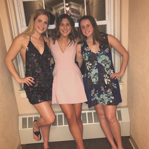 Meet your Posher, Jacquelyn - Picture 1 of 1